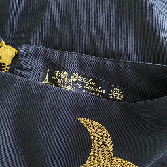 Blue Skirt with Damask Embroidery - Picture 4 of 4